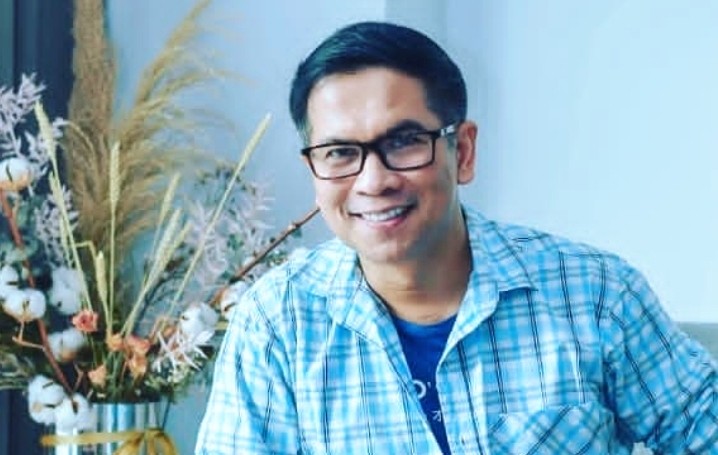 Harta Habis usai Gagal Nyaleg, Krisna Mukti Kini ke Mana-Mana Naik Angkutan Umum