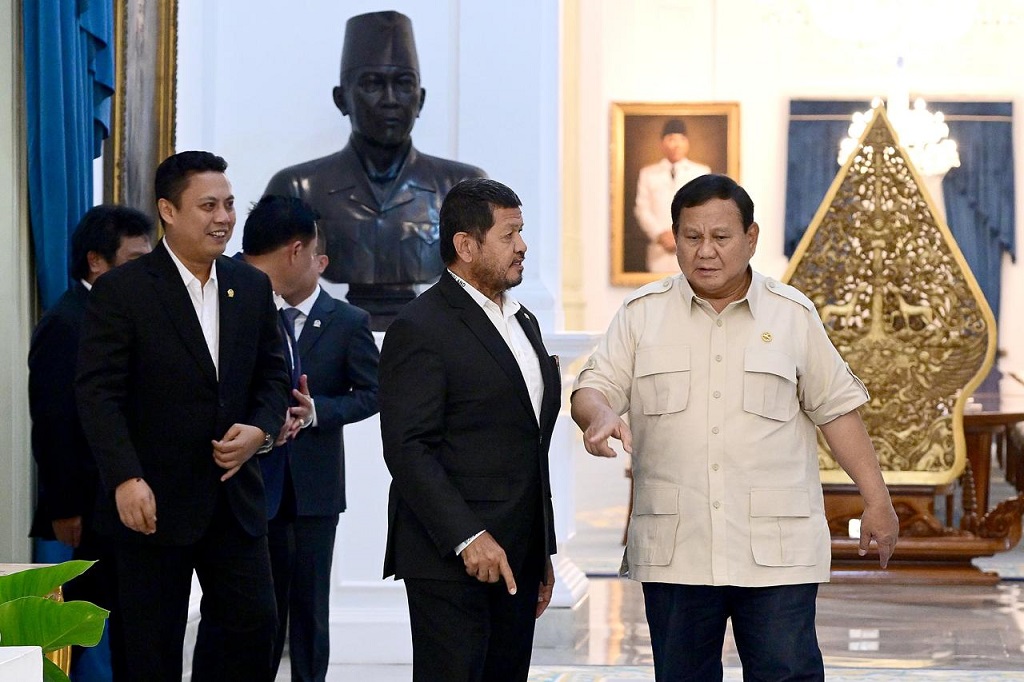 Prabowo Bertemu Pimpinan Komisi V DPR, Bahas Kondisi Jalan hingga Truk ODOL