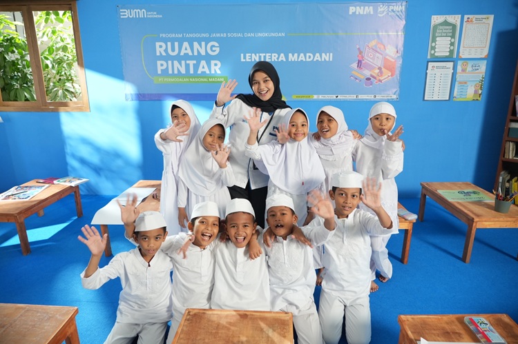 PNM Wujudkan Pendidikan Berkualitas melalui Program Ruang Pintar