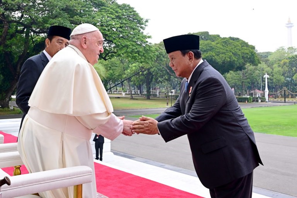 Presiden Prabowo akan Kirim Utusan Hadiri Pemakaman Paus Fransiskus, Siapa?
