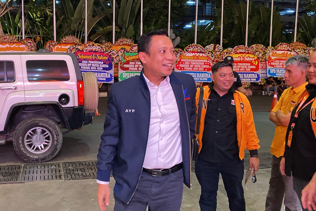 Plt Sekjen Partai Perindo Andi Yuslim Patawari Hadiri Pengukuhan Pengurus DPP Hanura