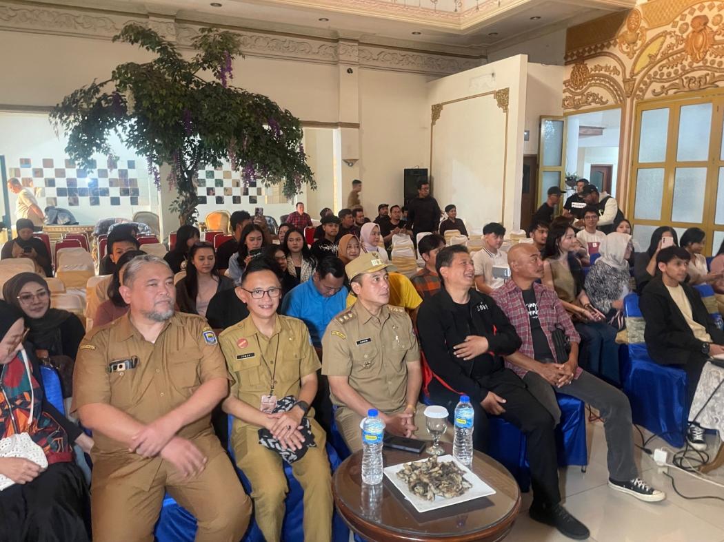 Wakil Wali Kota Bandung Ajak Warga dan ASN Nonton Gober Parijs Van Java, Ini Alasannya