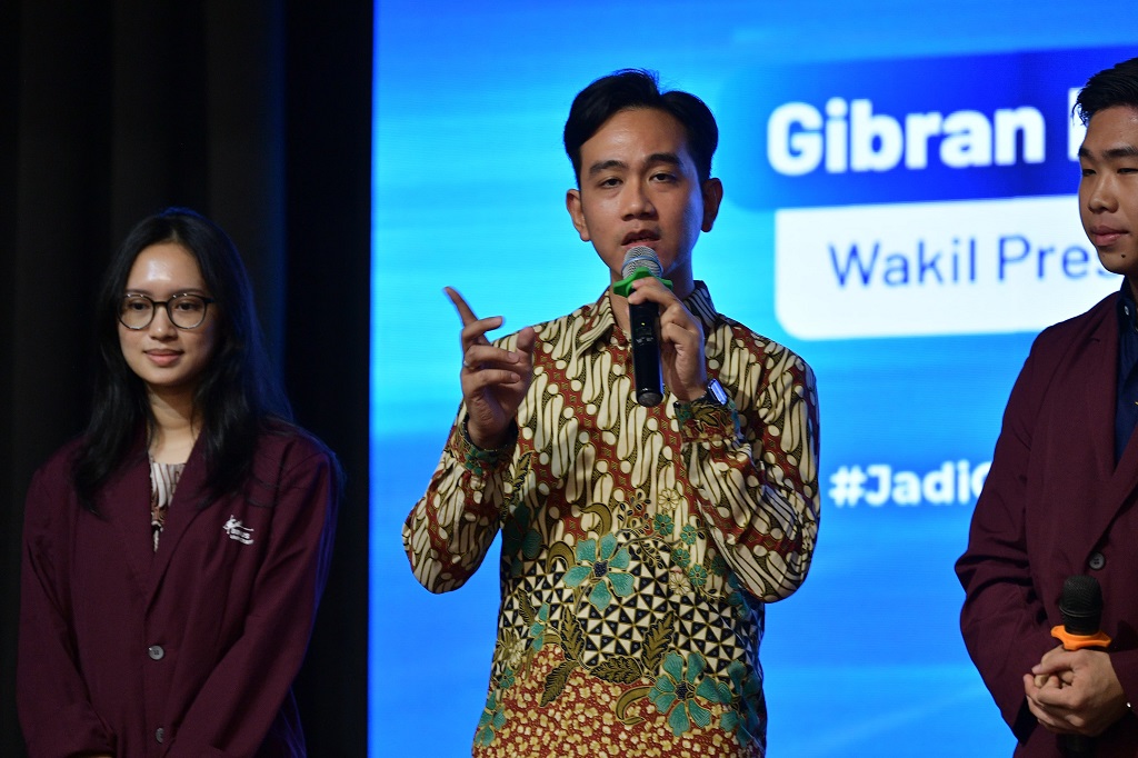 Mendagri Tegaskan Gibran Tak akan Berkantor di Papua, Ini Alasannya