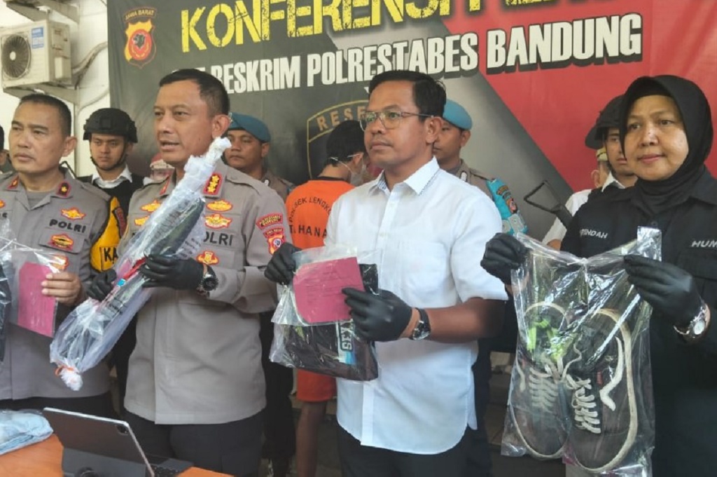 Begal Sadis di Jalan Buahbatu Bandung, Bacok Perempuan lalu Rampas HP