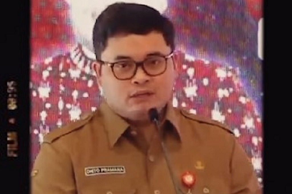 Profil Dhito Pramana, Bupati Kediri 2 Periode Anak Pramono Anung