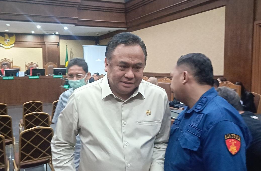 Hakim Semprot Rachmat Gobel di Sidang Tom Lembong: Cuma Bapak yang Lupa Selalu