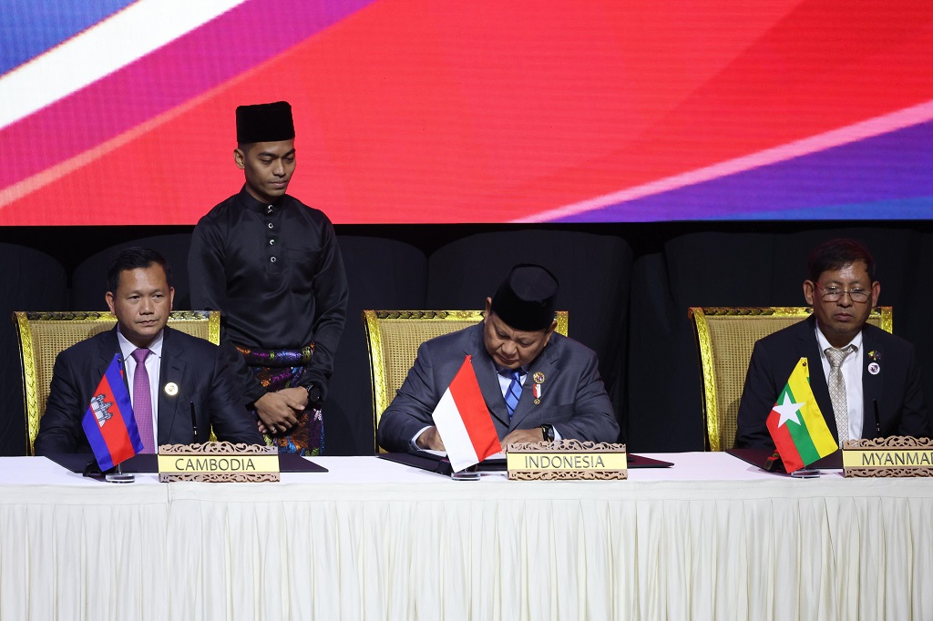 Prabowo Teken Deklarasi Kuala Lumpur: ASEAN Harus Lebih Kuat dan Solid!