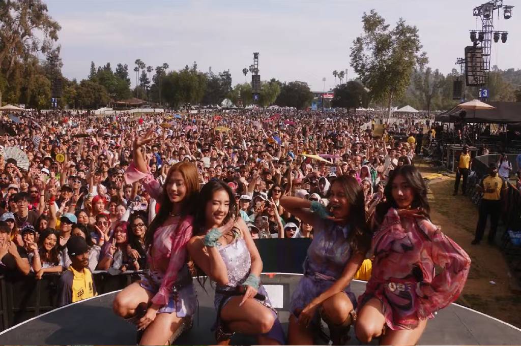 Debut! No Na Tampil Energik di Head In The Clouds, Ini Fotonya