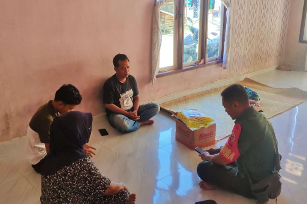 Kisah Haru Siswa di Rokan Hulu Gadai HP demi Ikut Ujian, Babinsa TNI Tergerak Langsung Bantu
