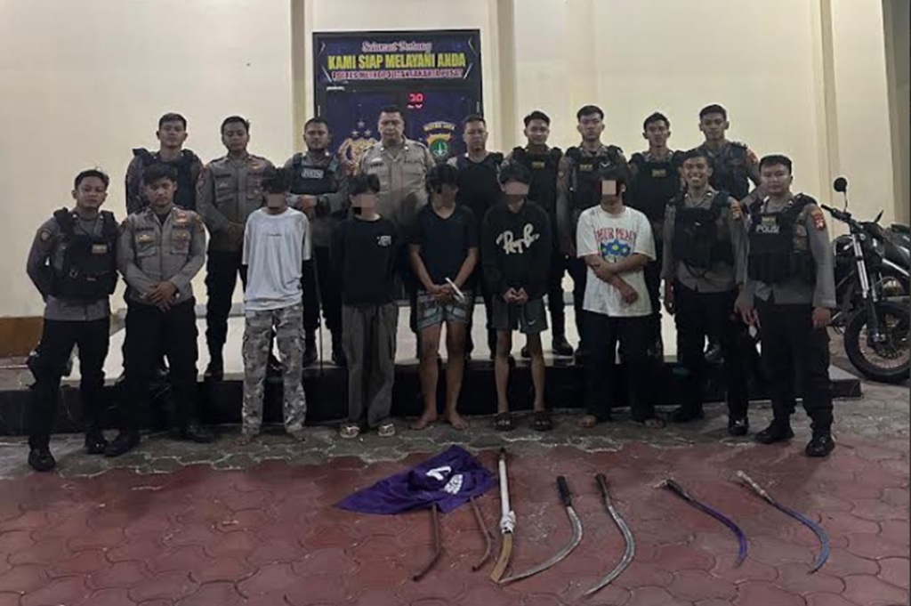 Polisi Tangkap 5 Pemuda di Menteng Jakpus karena Tawuran, Terancam 10 Tahun Penjara