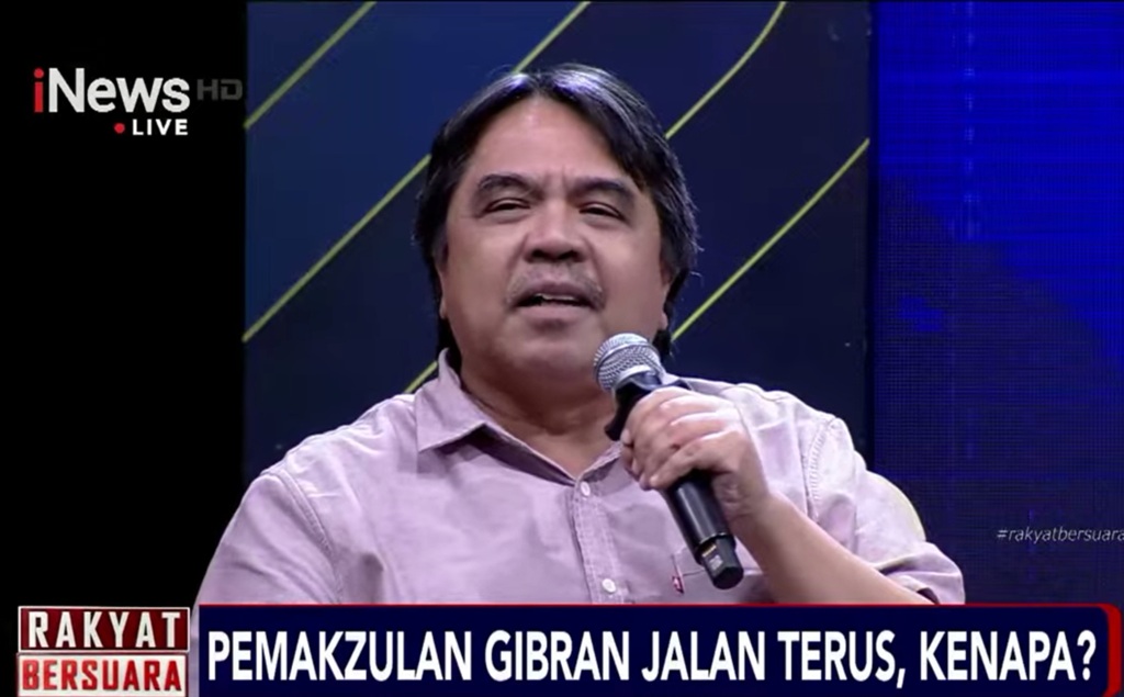 Ade Armando Soroti Perbedaan Isi Surat Pemakzulan Gibran ke Prabowo dan DPR