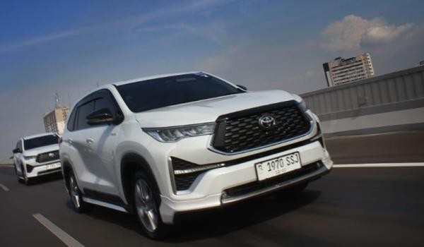 Deretan Mobil Hybrid Terlaris di Indonesia Mei 2025, Kijang Innova Zenix Belum Tersalip