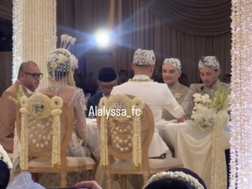 Maskawin Al Ghazali untuk Alyssa Daguise Logam Mulia 16,6 Gram dan 2.025 Euro   