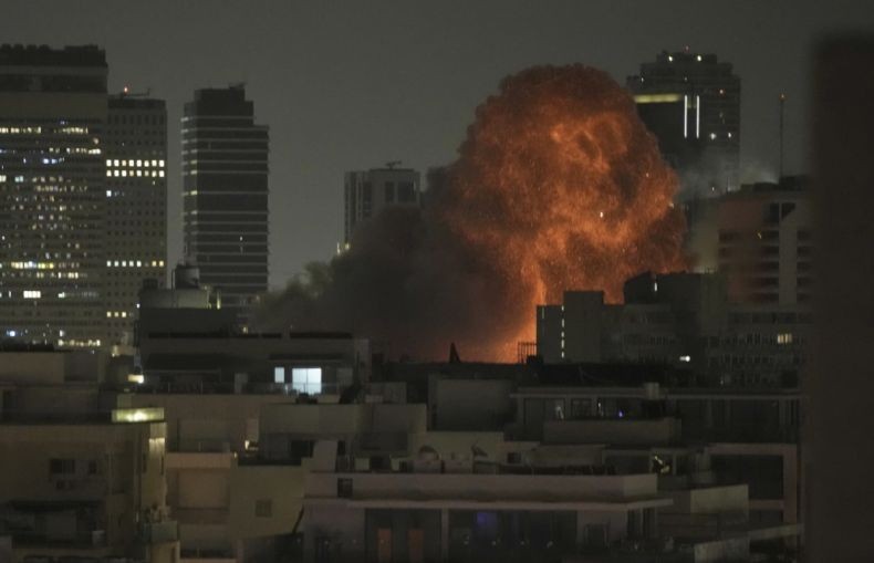 Iran Ungkap Serangan Terbaru Drone dan Rudal Incar Markas Militer dan Bandara Israel