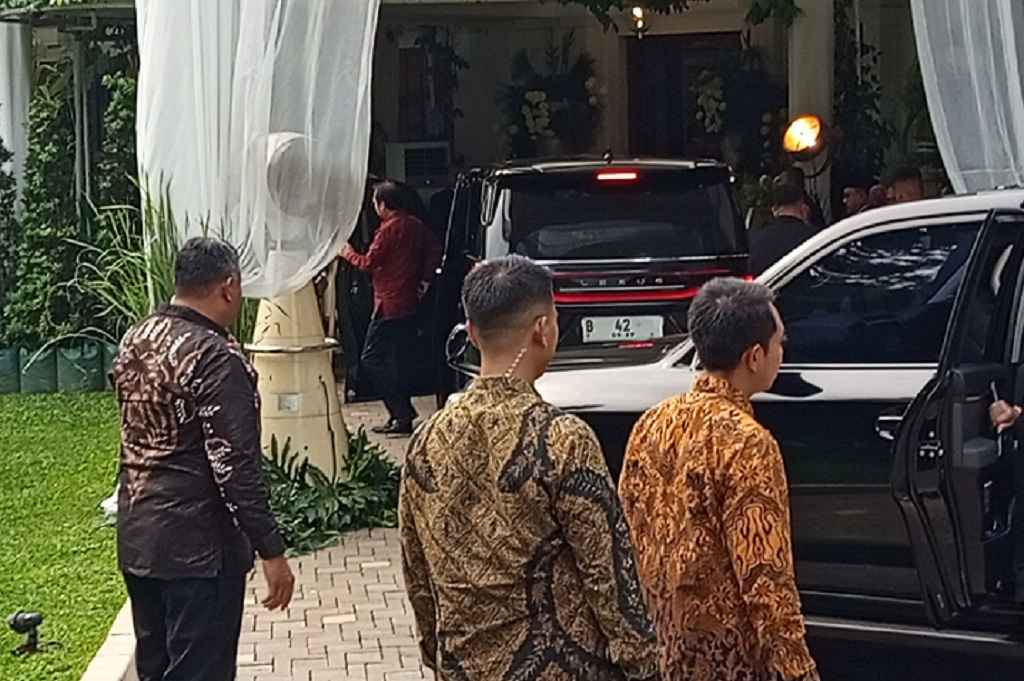Megawati Hadiri Akad Nikah Putri Pramono Anung, Anies juga Datang