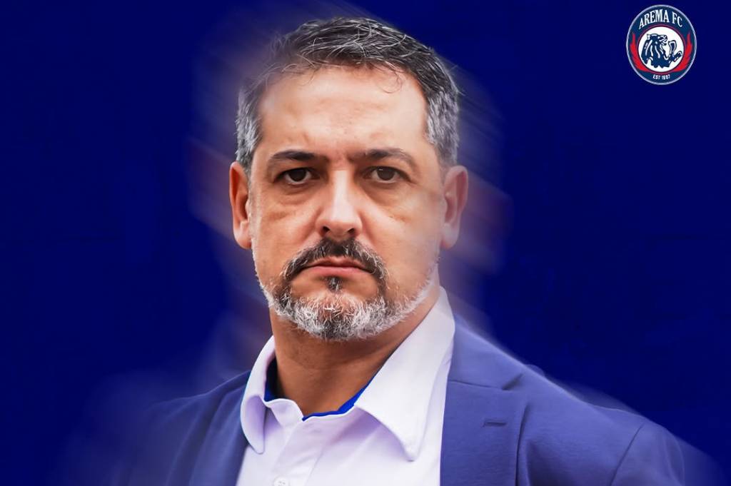 Terungkap! Ini Alasan Marcos Santos Memilih Latih Arema FC