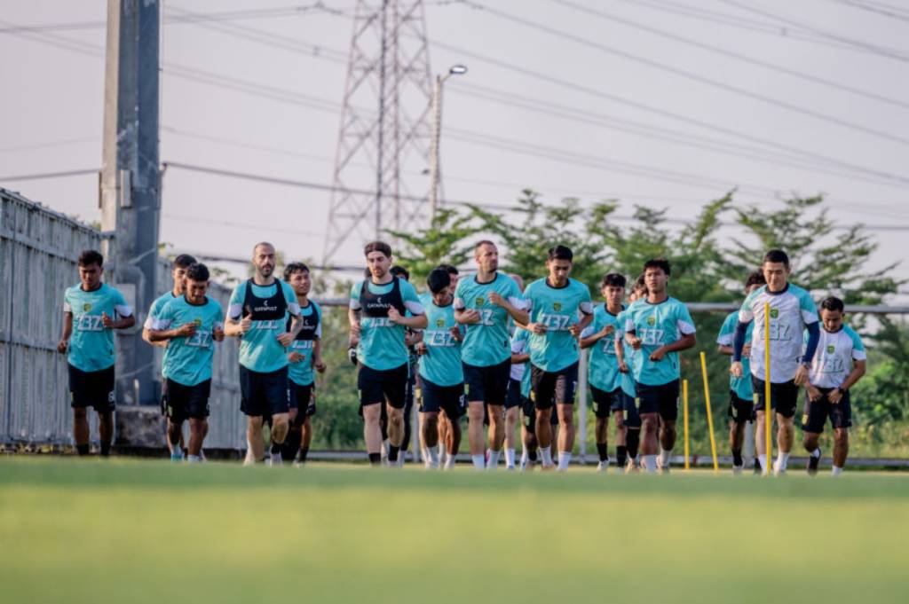 Pelatih Persebaya Beri Kabar Baik Jelang Super League Bergulir