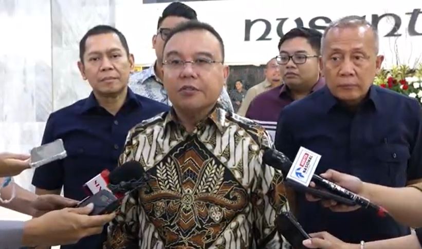 DPR Minta WNI Terdampak Konflik Iran-Israel Tetap Tenang, Dasco: Evakuasi Terus Dilakukan Bertahap