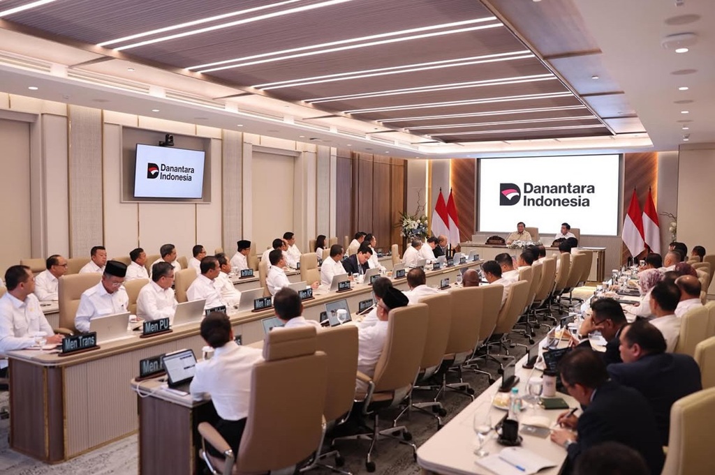 Presiden Prabowo Langsung Pimpin Ratas usai Gelar Syukuran di Wisma Danantara