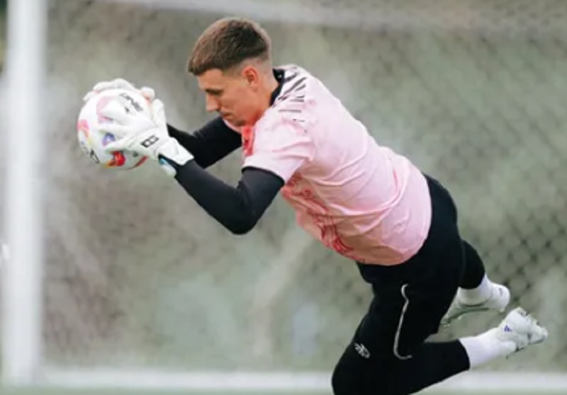 Resmi! Bali United Rekrut Kiper Eks Liga Belanda Mike Hauptmeijer