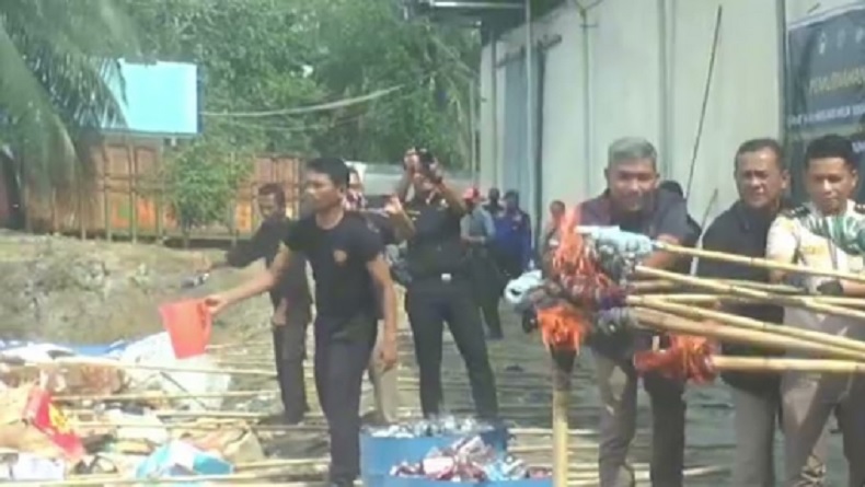 Bea Cukai Teluk Nibung Musnahkan Barang Ilegal Senilai Rp1,1 Miliar