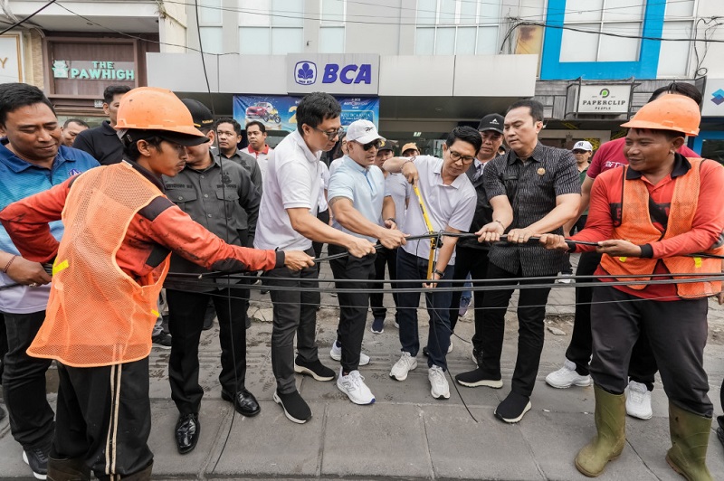 Bupati Badung Tertibkan Kabel Provider Demi Estetika Destinasi Pariwisata