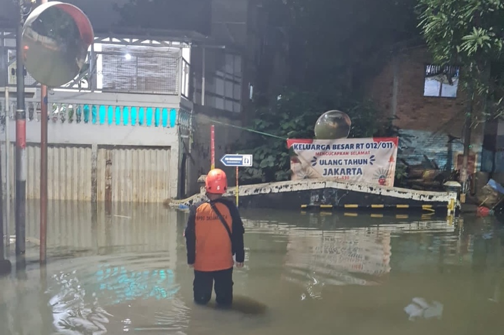 Banjir Berangsur Surut, 109 RT dan 3 Ruas Jalan di Jakarta Masih Terendam