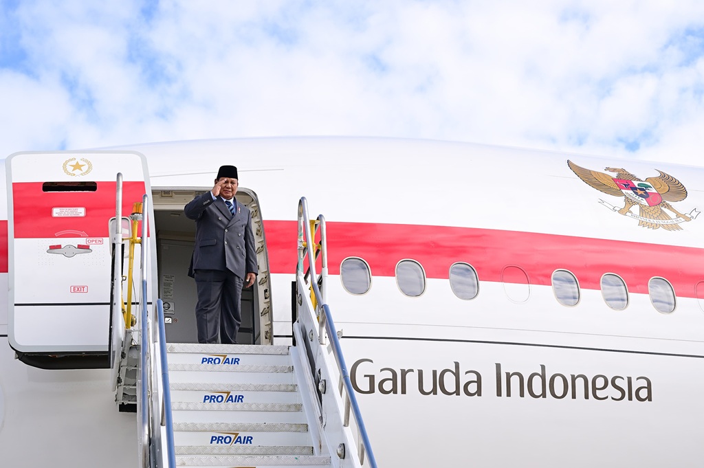 Prabowo Bertolak ke Doha, bakal Bertemu Emir Qatar