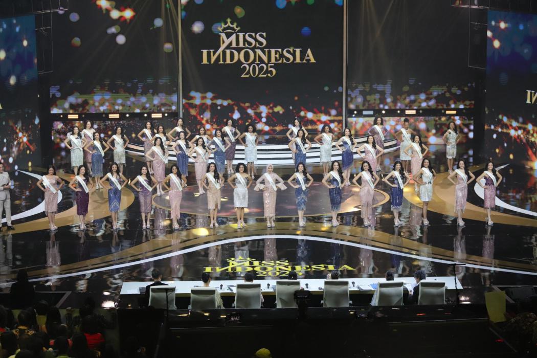 TOP 15 Miss Indonesia 2025 Diumumkan, 8 Finalis Pemenang Fast Track! 