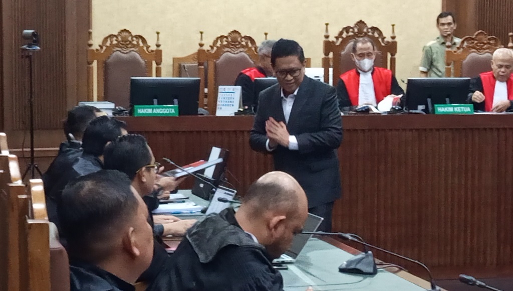 Hasto Minta Hakim Vonis Bebas, Nilai Dakwaan JPU Tak Terbukti