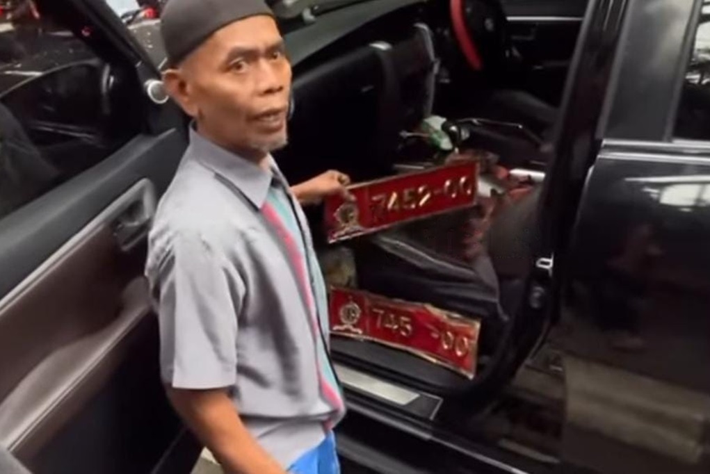 Kecelakaan Beruntun 7 Kendaraan di Jaktim Dipicu Mobil Dinas, Sopir Kurang Konsentrasi