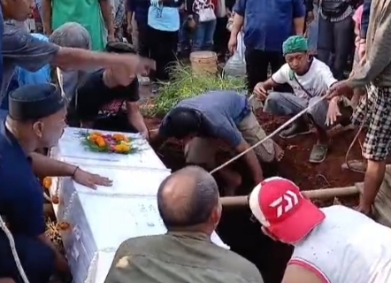 Ibunya Tewas usai 12 Tahun Tak Pernah Pulang, Fuji: Ketemu Terakhir Jadi Jenazah