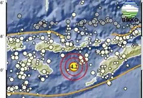 Gempa Terkini 2 Menit yang Lalu M 4,2 Guncang Saburaijua NTT