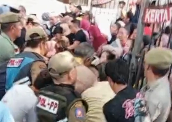 Kronologi 3 Warga Tewas di Pesta Pernikahan Anak Dedi Mulyadi, 1 Korban Polisi