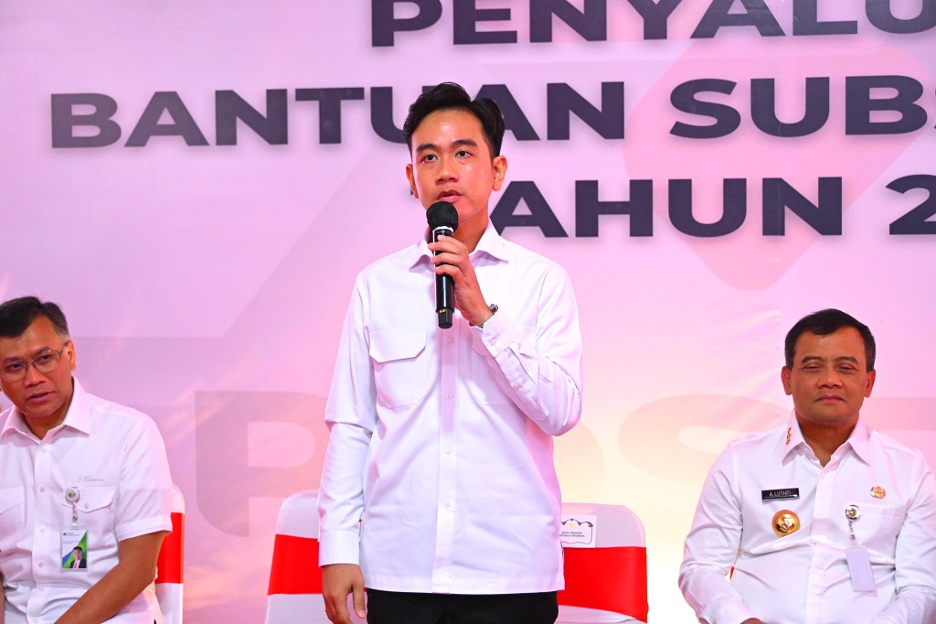Riwayat Pendidikan Gibran Rakabuming yang Dipermasalahkan Roy Suryo