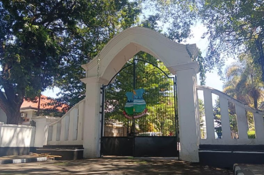 Terungkap! 10.000 Warga Berebut Makan Gratis saat Tragedi Pesta Rakyat di Garut