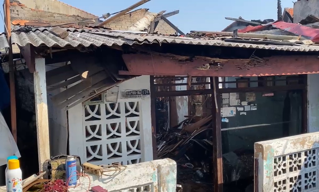 4 Orang Tewas dalam Kebakaran Rumah di Tebet Diduga Terjebak di Lantai 2