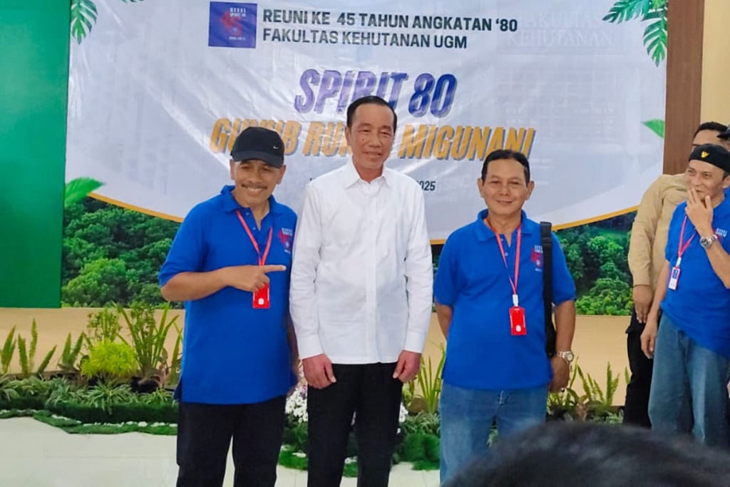 Berapa Nomor Mahasiswa Jokowi? Jawabannya Terungkap saat Reuni UGM!