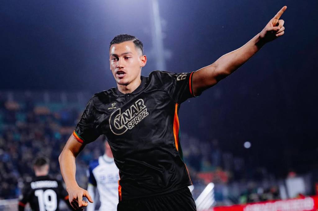 Transfer Jay Idzes: Torino Serius Negosiasi, Bologna dan Udinese Siaga
