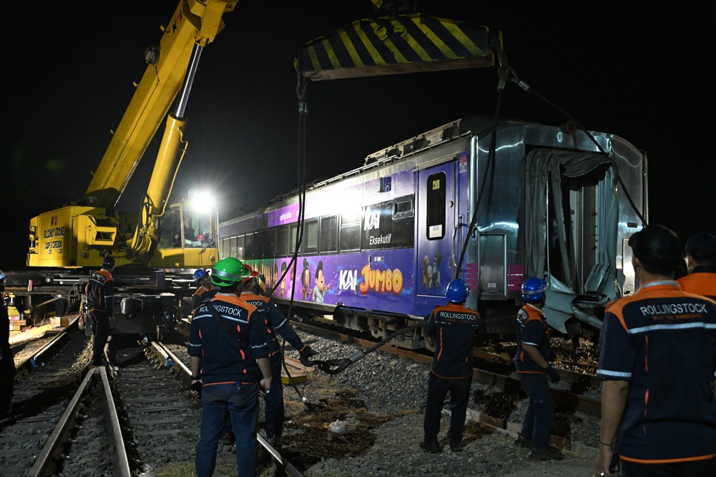Kemenhub Bentuk Tim Audit Independen Usut Penyebab KA Argo Bromo Anggrek Anjlok