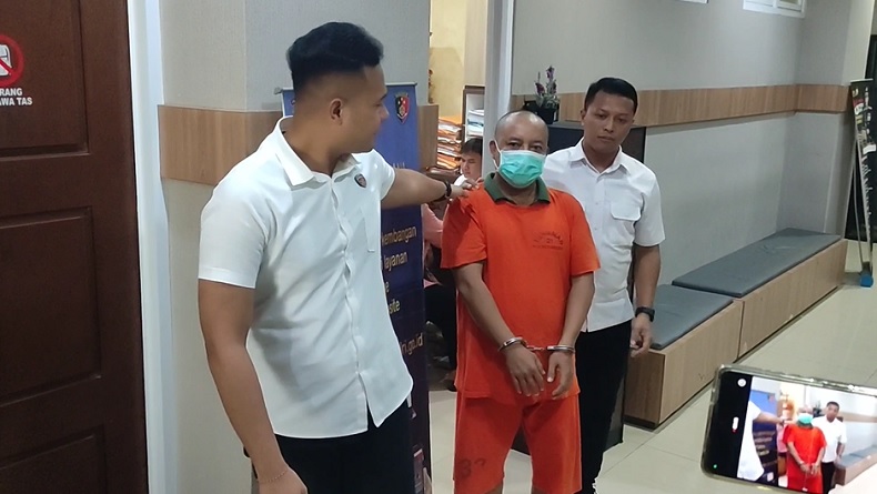 Pemilik Tambang Ilegal di Tepi Bengawan Solo Gresik Ditangkap, Sejumlah Barang Bukti Disita