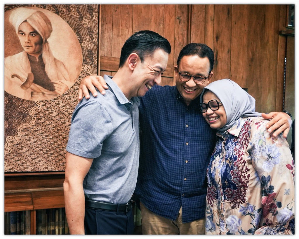 Momen Anies Rayakan Ulang Tahun Istri Ditemani Tom Lembong   