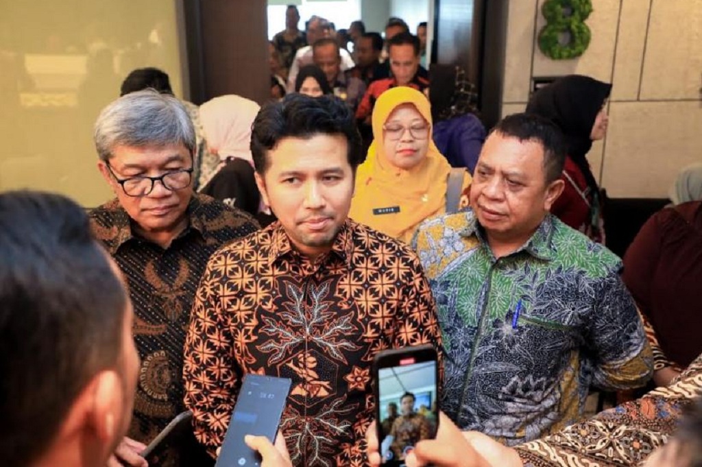 2,9 Juta Ton Sampah di Jatim Tak Tertangani, Wagub Emil Dardak Ingatkan Ancaman Pidana