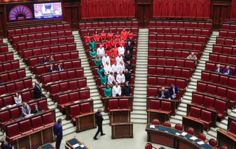 Merinding! Ini Pidato Menggelora Anggota Parlemen Italia Bela Palestina saat Sidang