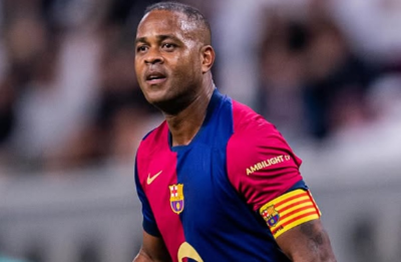 Kluivert Siap Turun Gunung di Jakarta! Clash of Legends Barcelona Vs Real Madrid Guncang GBK