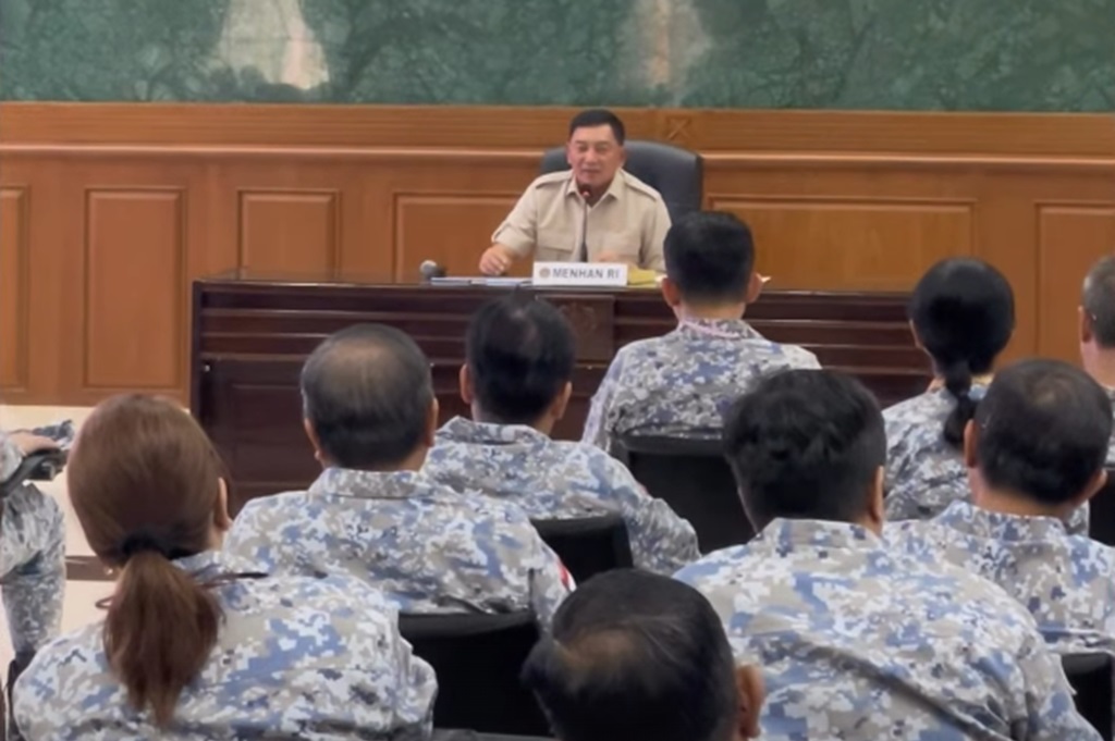 Menhan Isi Materi Retreat, Sebut Kadin Punya Peran Strategis Dorong Ketahanan Ekonomi