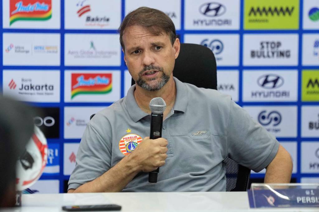 Lini Depan Persija Makin Padat, Komentar Mauricio Souza soal Mauro Zijlstra Tak Terduga 