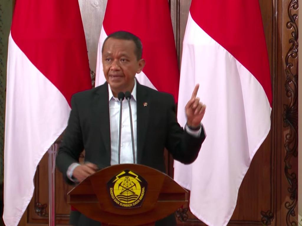Menteri Bahlil: SPBU Swasta Harus Setuju Beli BBM di Kolaborasi dengan Pertamina