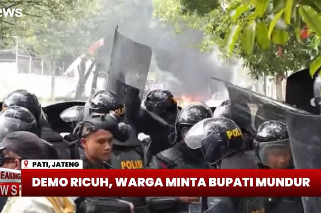 Demo Bupati Pati Mundur Ricuh, 1 Wartawan Dilaporkan Tewas