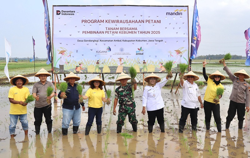 Wujudkan Ketahanan Pangan, Bank Mandiri Wirausahakan Petani Kebumen